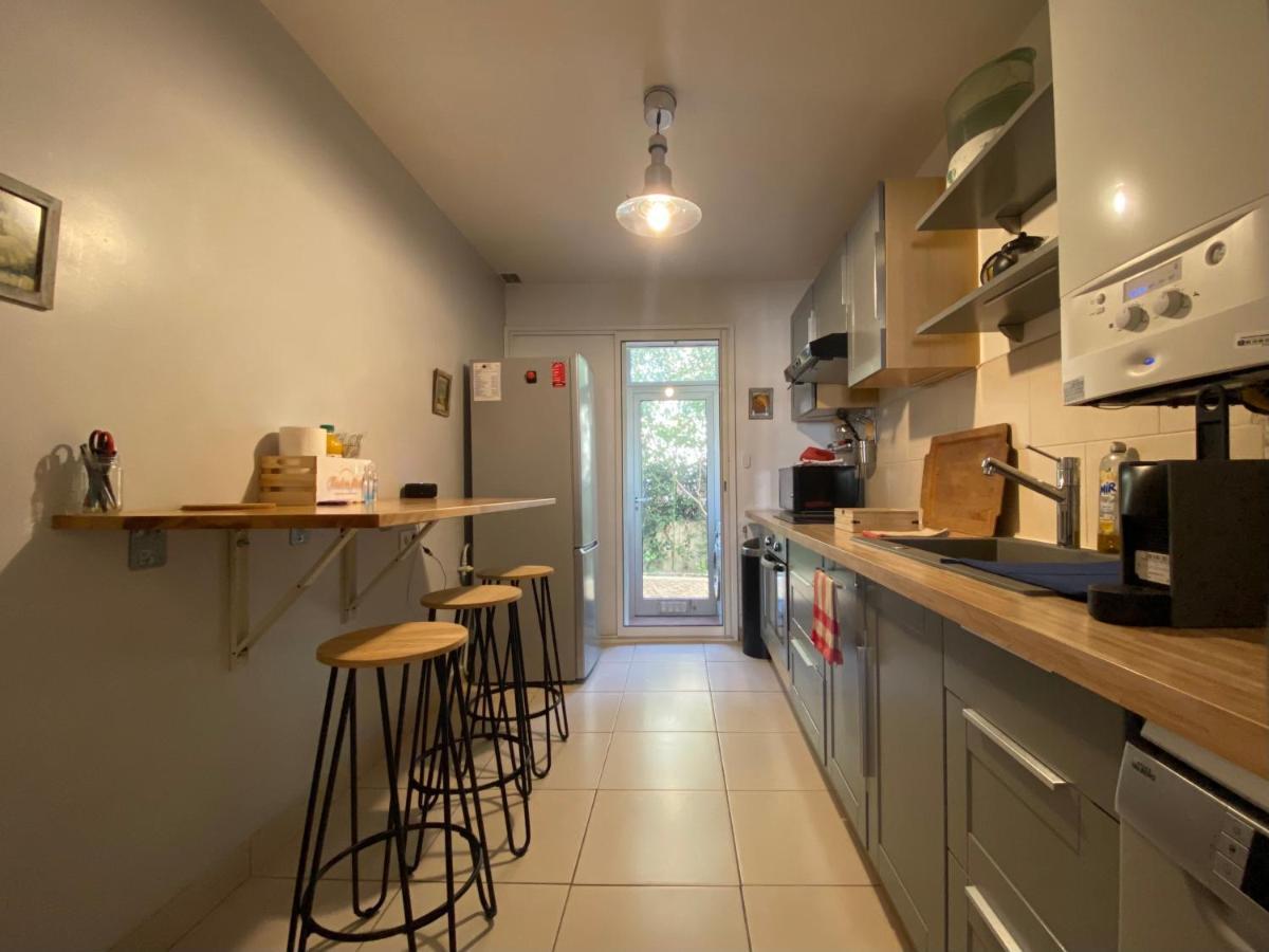 Toulonhost - Le Litardi - Superbe T2 - 2 Pas Des Plages - Clim - Fibre Apartment