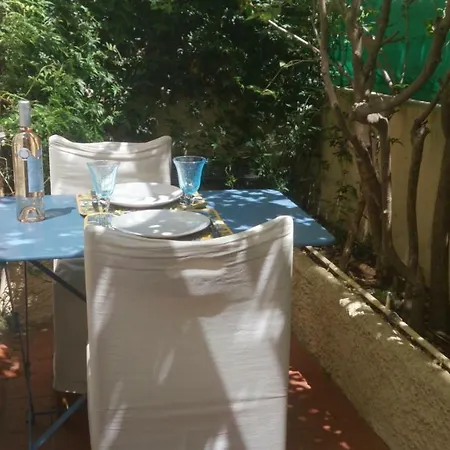 Toulonhost - Le Litardi - Superbe T2 - 2 Pas Des Plages - Clim - Fibre Exterior foto